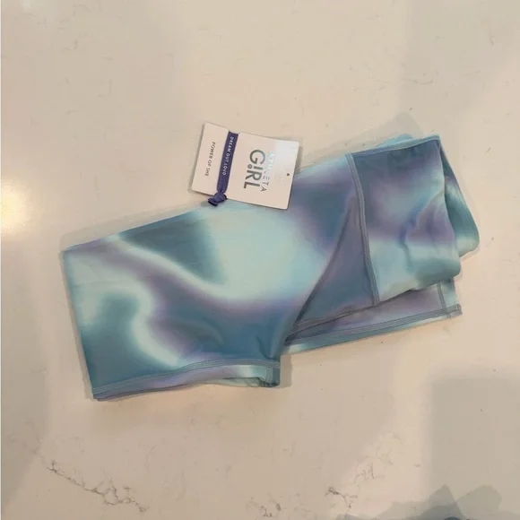 Athleta Girl Leggings 8/10 - Picture 3 of 4